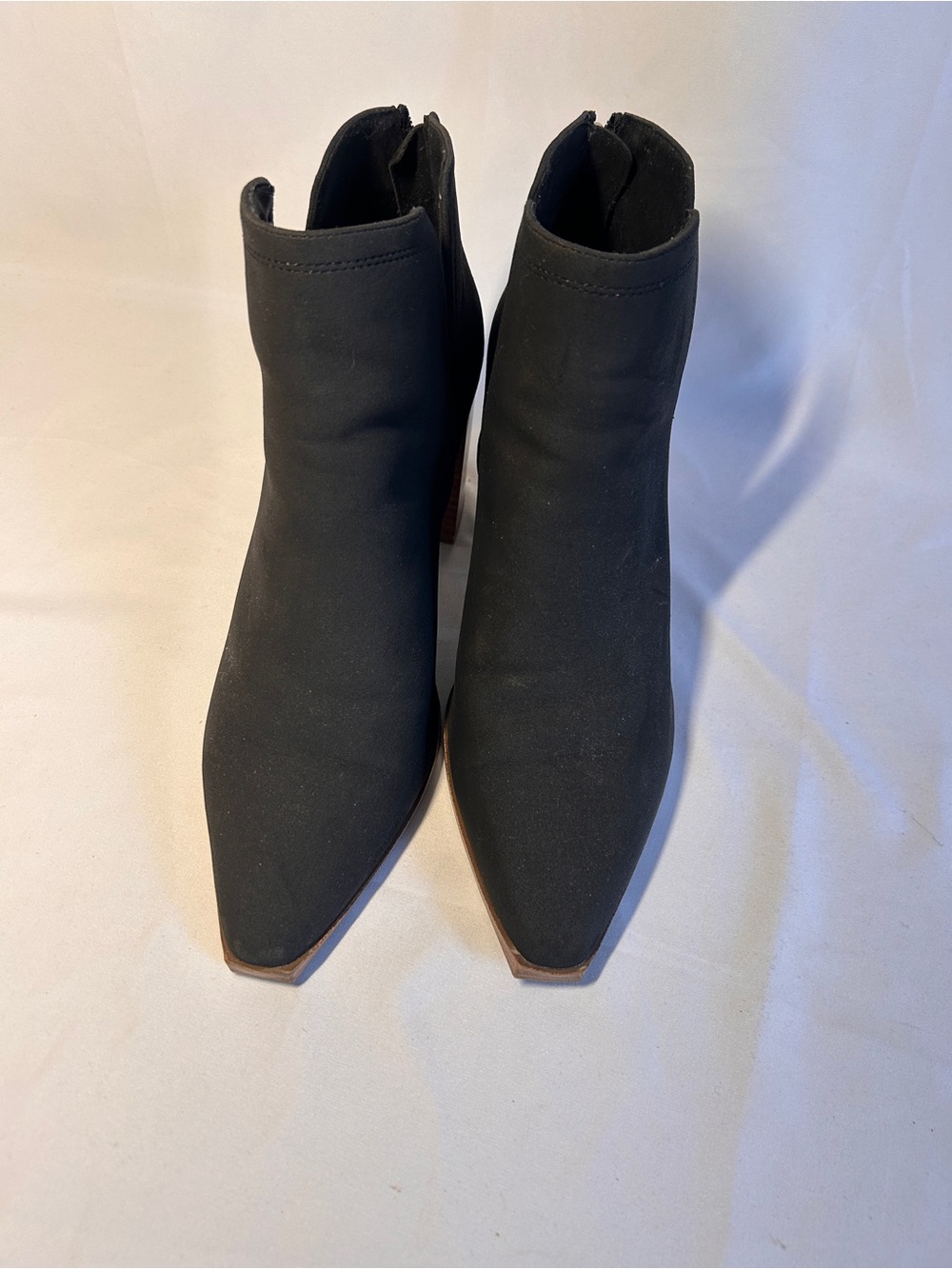 Black Pointed Toe Ankle Boots Block Heel Women’s Size 11